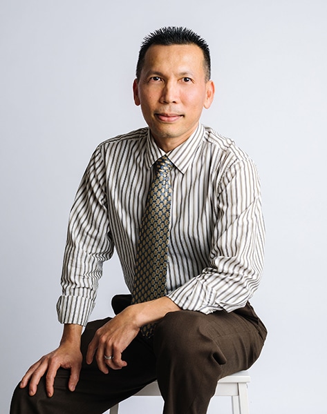 Dr Vu Nguyen Headshot